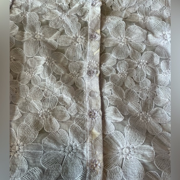 Las Pepas Light Purple Floral Embroidered Long Sleeve Sheer Shirt Floral Buttons - Picture 3 of 4